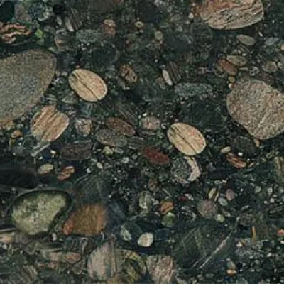 Mesada de granito Verde Marinace